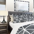 thumbnail image 4 of Designart Ensemble de Literie Moderne 'Black & White Geometrique Decorative Pattern' - Housse de Couette et Shams, 4 of 4