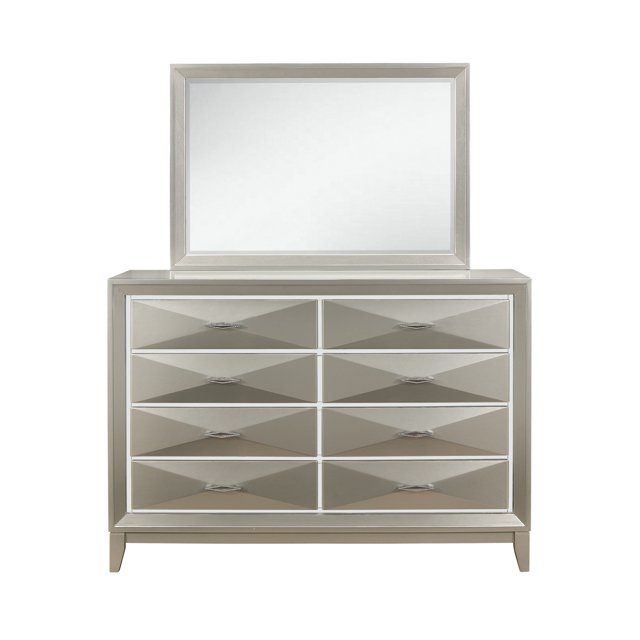 homeroots Lit & Salle de Bain 384047 Commode à Champagne Moderne avec 8 Tiroirs Spacieux