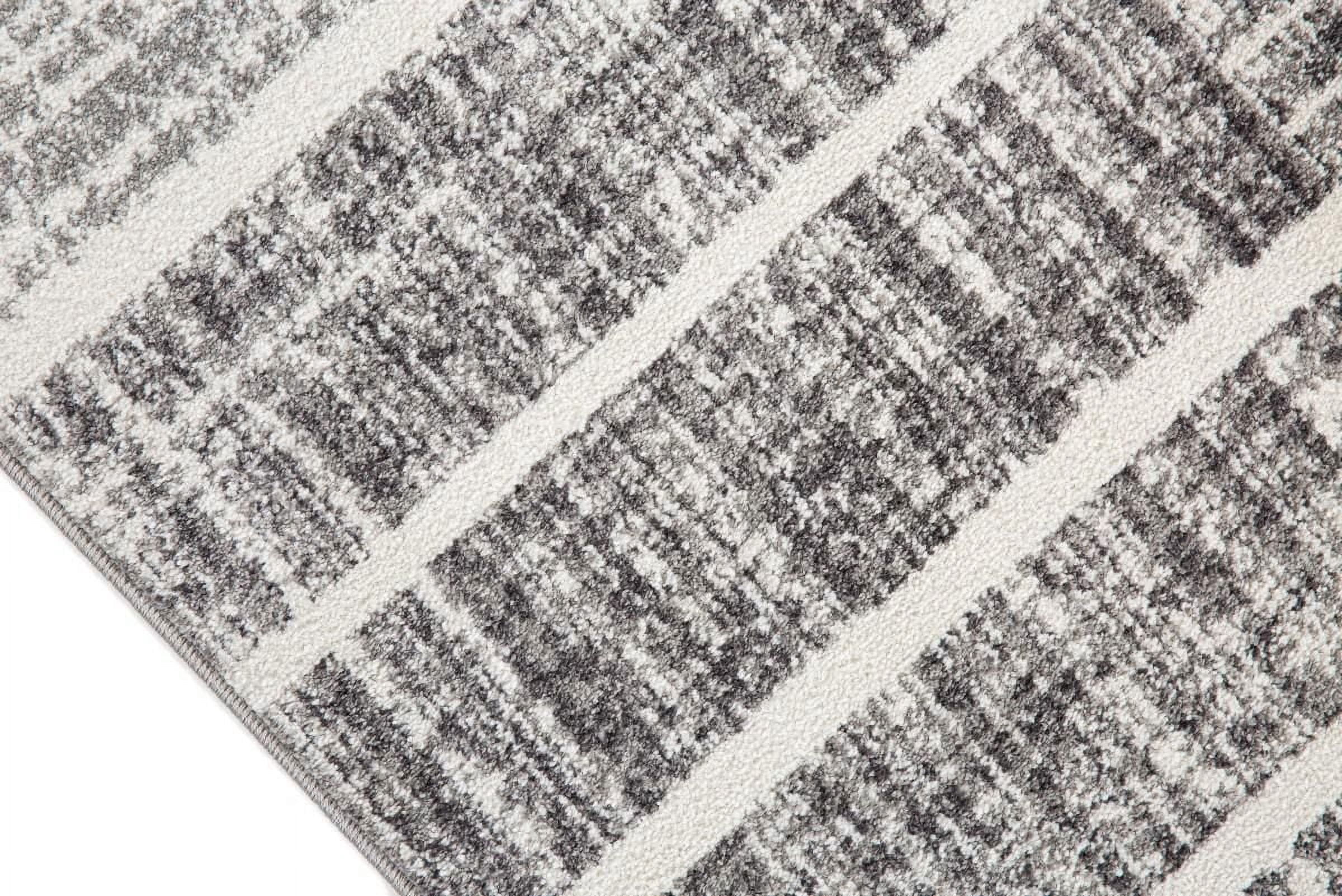 Alexis 5x8 Area Rug