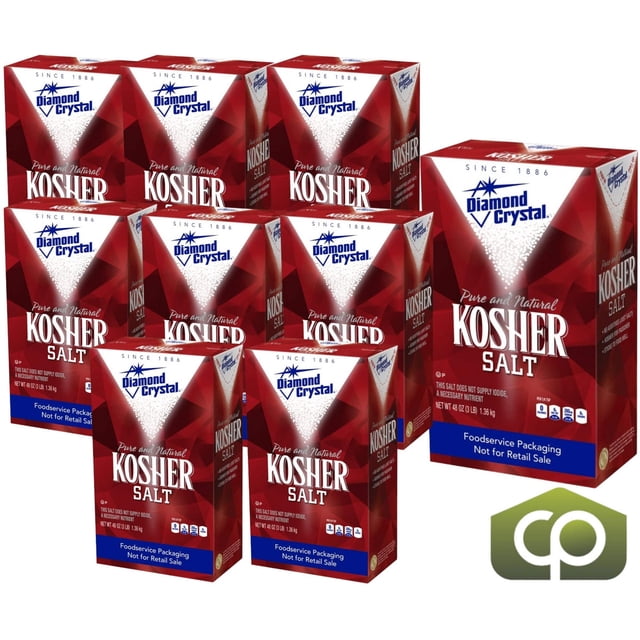 Sel Casher Gross Diamond Crystal, 1,36 kg par Unité, Emballé dans une Caisse de 9 Unités. les Boîtes Présentent un Motif Rouge et Blanc avec des Détails sur la Marque et le Produit, Incluant « Pur et Naturel Casher Salt' » et « Emballage de Service Alimentaire Non pour la Vente au Détail. » Idéal pour la Cuisine, l'Assaisonnement et la Préparation des Aliments dans la Catégorie Épices et Assaisonnements.