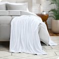 thumbnail image 4 of Bare Home Couverture Texturée en Molleton Microplush - 300 G/m2 - Microfibre Duveteuse - Douce et Moelleuse - Jeté, Blanc, 4 of 6