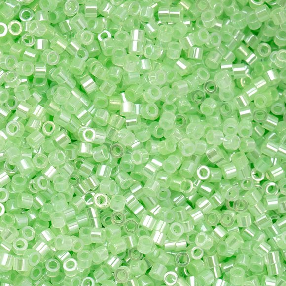 John Bead 25g Cylin Beads Light Crystal Green Ceylon CY1029 11/0 Glass Cylindrical Seed Beads for Jewelry Bracelets Necklaces Earrings Making Embroidery