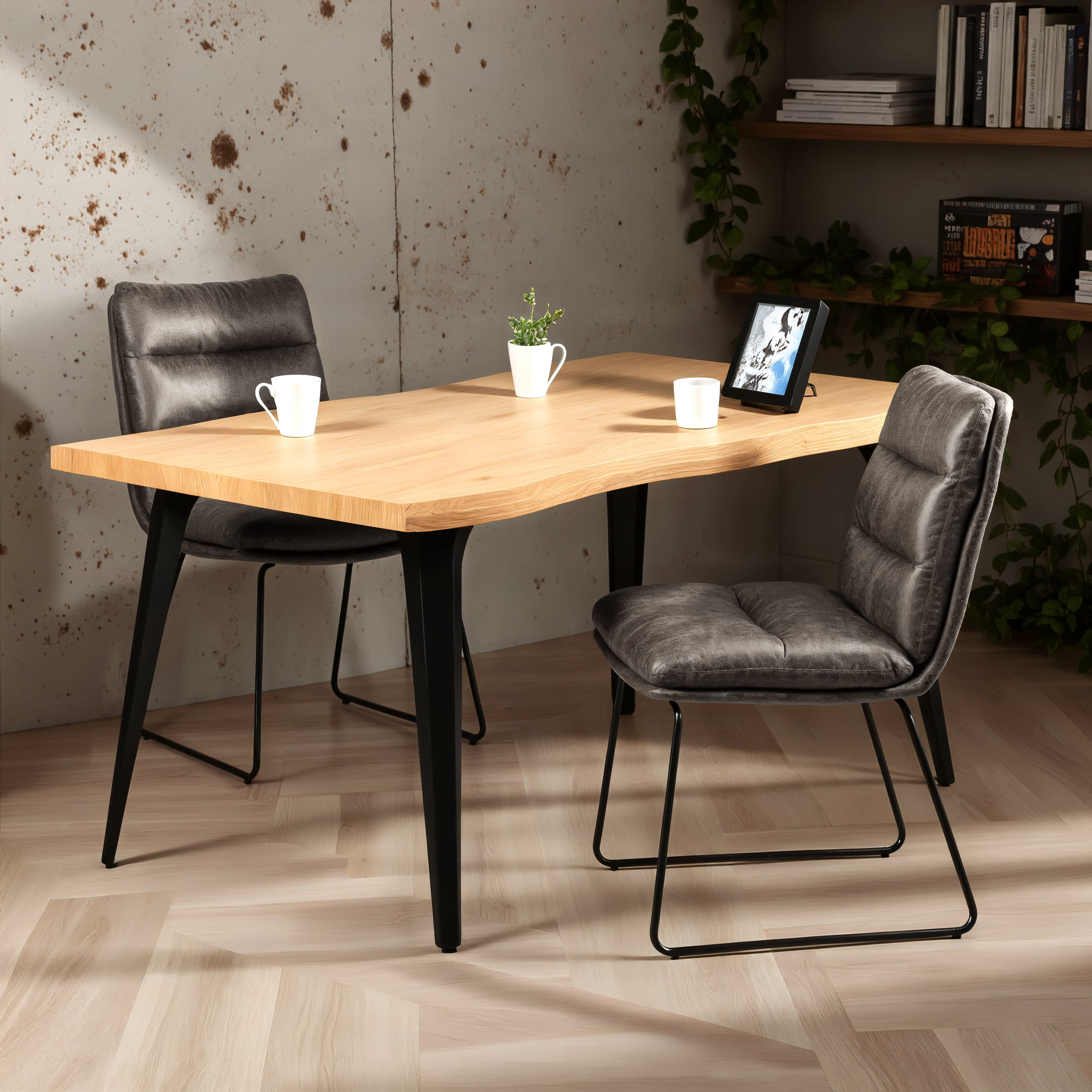 Ensemble de salle à manger industriel Homy Casa 63 pouces pour 4 personnes, table en faux bois, chaises en similicuir
