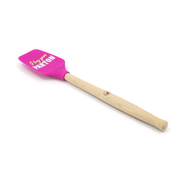 Dolly Parton Spoonula Spatule de Cuisine avec Manche en Hêtre Naturel et Tête en silicone Rose Vif Résistante à la Chaleur Imprimée « I beg your Parton » en Jaune et Blanc, Idéale pour Mélanger et Racler de Grands Bols en Cuisine et en Pâtisserie.