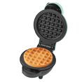 thumbnail image 2 of Dash Mini Machine à Griller Électrique Ronde pour Pancakes Biscuits Œufs & Autres Petits Déjeuners & Collations avec Indicateur Lumineux + Livre de Recettes Inclus - Aqua 4 Pouces, 2 of 5