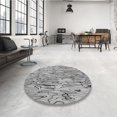thumbnail image 4 of Ahgly Company Tapis de Zone Rond d'Intérieur Lavable à la Machine, Style Transitionnel, Gris Argenté, 6 Pieds Rond, 4 of 7