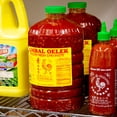 thumbnail image 2 of Huy Fong Pâte de Piment Frais Moulu Sambal Oelek 8,5 lb, 2 of 3