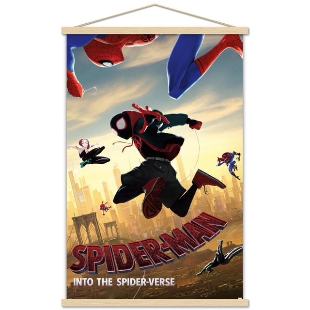 Marvel MCU - Spider-Man - Into The Spider-Verse - Affiche Murale de Plongée, 22,375 Pouces x 34 Pouces Montrant Plusieurs Personnages de Spider-Man Se Balançant Dynamiquement au-Dessus d'Une skyline de Ville au Coucher du Soleil, Encadrée en Bois Clair avec une Corde Suspendue, art Mural Idéal pour la Déco de la Maison et les collections de Fans.
