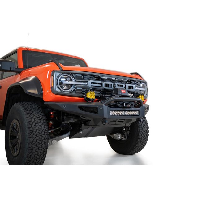 Convient 2022-2024 Ford Bronco Addictive Desert Designs Bumper F260181060103 Chasseur de Roche; Design en une Pièce; Ajustement Direct; Matériel de Montage Inclus; avec Barre de Taureau; avec Support de Treuil