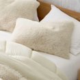 thumbnail image 2 of Byourbed Alaskan Winters® - Sham Très Grand Coma Inducer® - Loup Arctique, 2 of 3