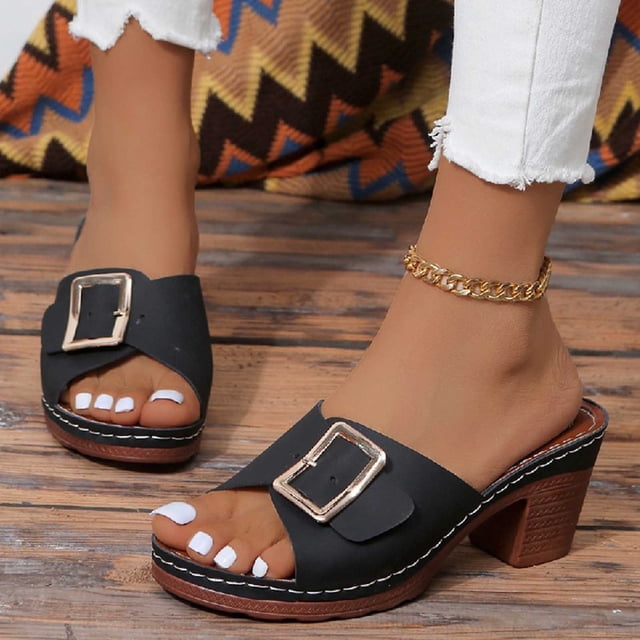HWRETIE Women's Plus Size Flip Flops Thick Heel Round Toe Buckle High Heel Summer Beach Sandals