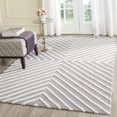 thumbnail image 1 of Safavieh Cambridge Lilly Diamond Stripes Area Rug, 1 of 5