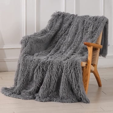 XINQIHANG Black Faux Fur Blanket, Decorative Soft Furry Throw Blanket for Couch (50x60 inch) Lightweight Microfiber Fluffy Comfy Shaggy Cozy Plush Fuzzy Blankets Throw