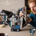 thumbnail image 4 of LEGO Star Wars TIE Interceptor 75382 Ensemble de construction (1931 pièces), 4 of 6