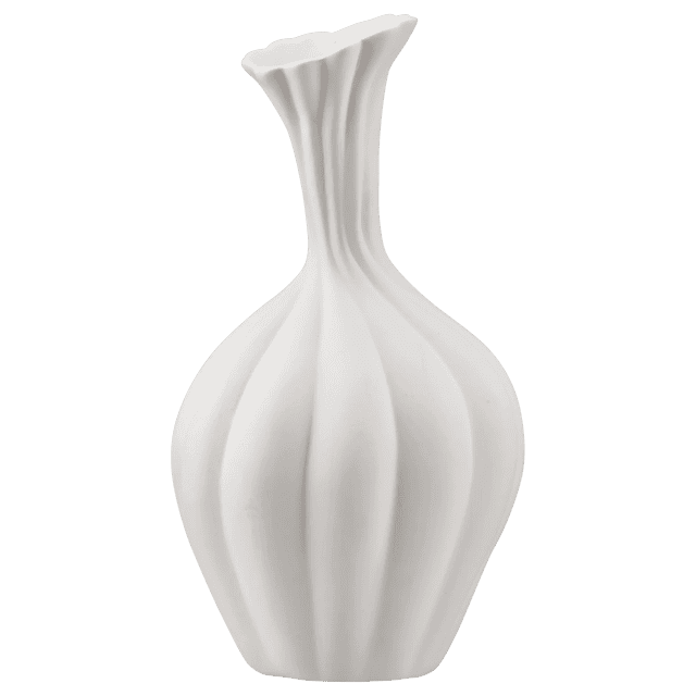 Bouclair Vase de Table Pétale en Céramique Blanche avec texture Côtelée Verticale et Ouverture Évasée en Forme de Pétale, Montré Orienté vers l'Avant sur un Fond transparent, Idéal comme accent Décoratif Ou pour Exposer des Fleurs dans la Déco de la Maison.