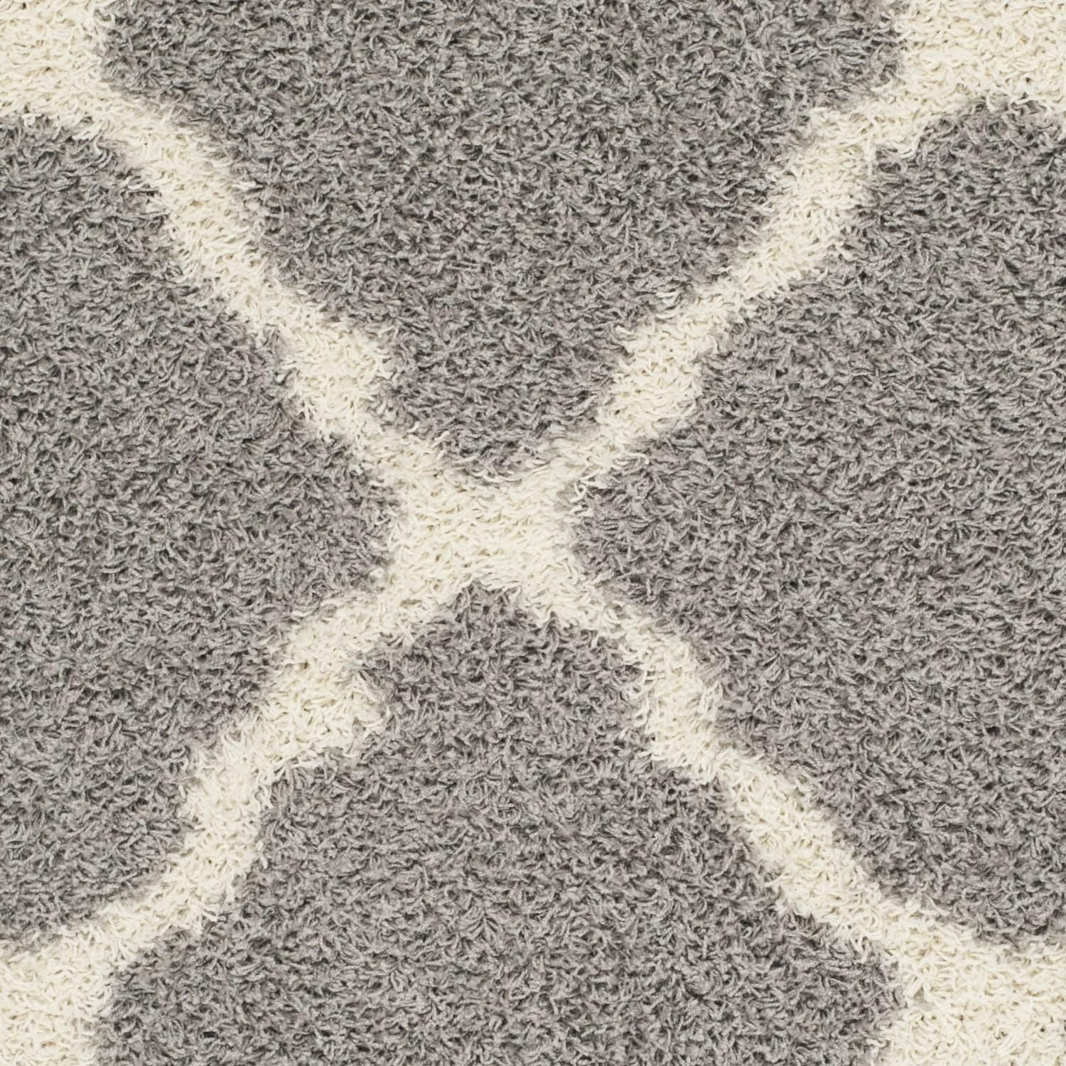 Safavieh Dallas Logan Geometric Shag Area Rug