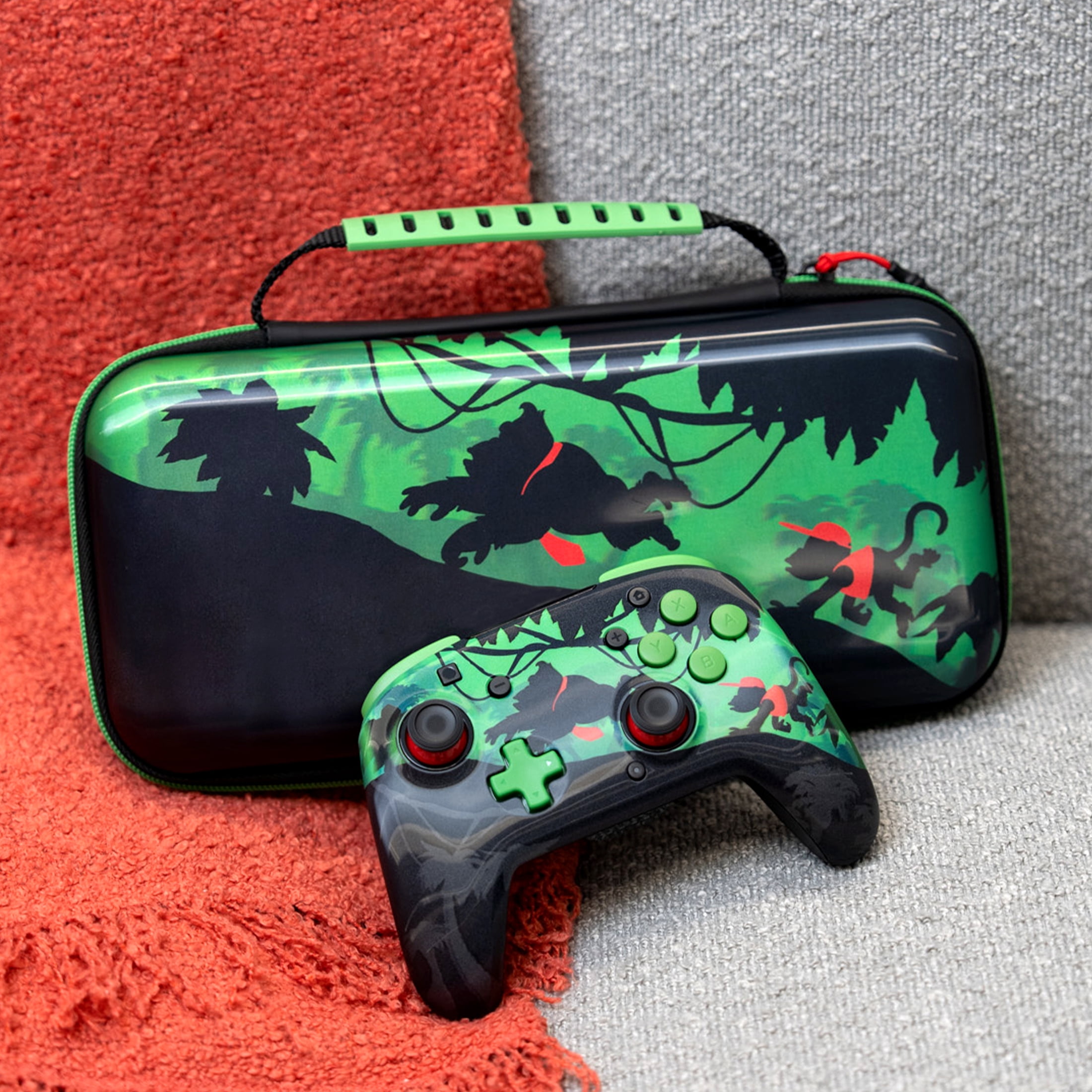 Turtle Beach PlayTrek Travel Case (Donkey Kong) - Nintendo Switch 2, Nintendo Switch, Nintendo Switch - OLED Model - Storage, Protection, Game Card Holder, Hard Shell, Lenticular
