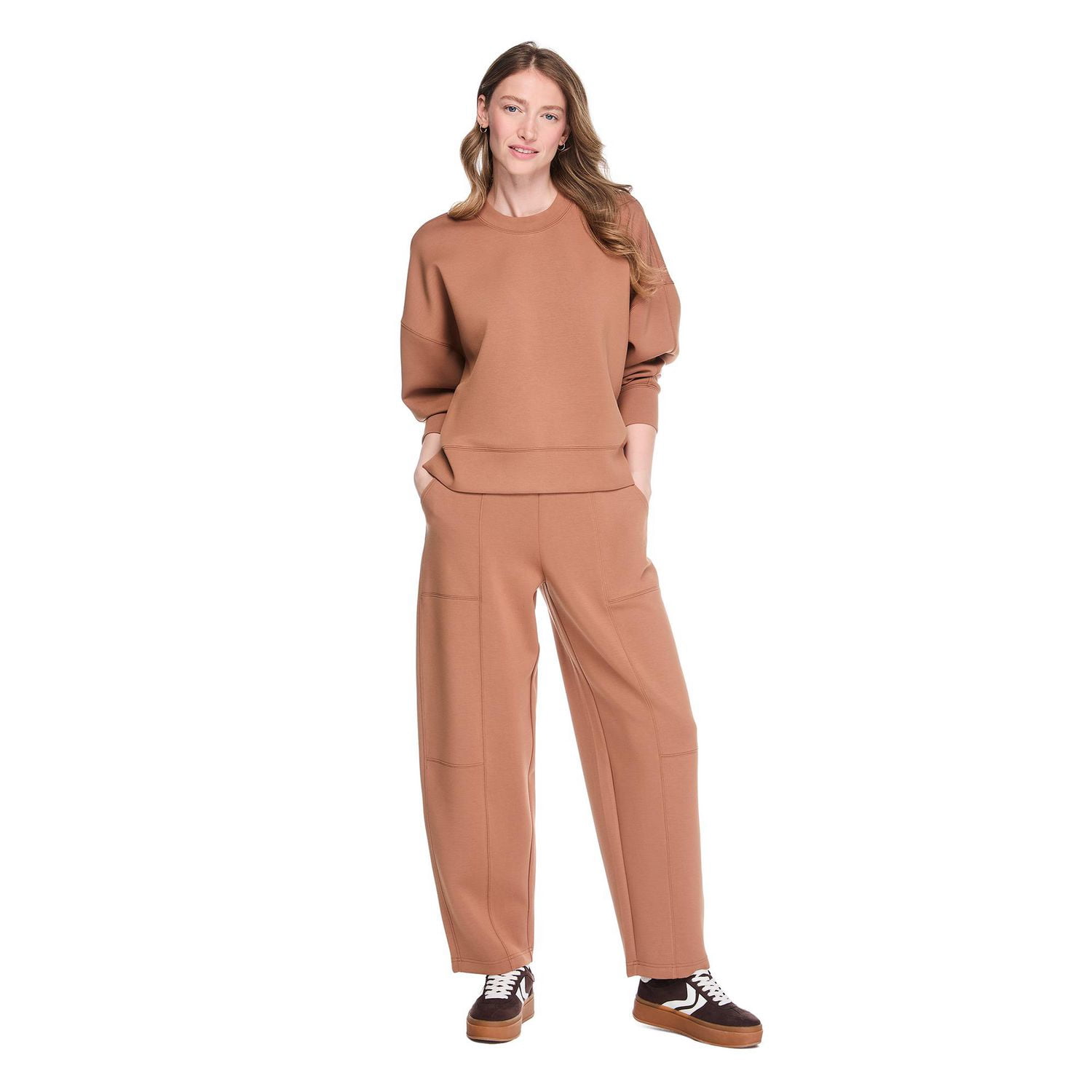 Pantalon de survêtement en tricot doux à coupe baril George pour femmes