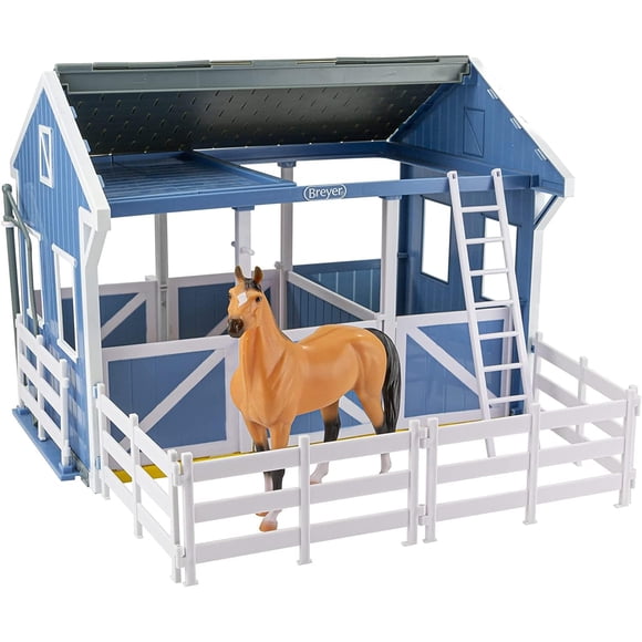 Breyer 1:12 Scale Freedom Series Deluxe Country Stable with Horse & Wash Stall