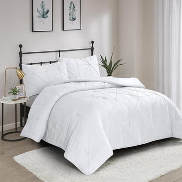 3 Pieces Hartford Pintuck Comforter Set
