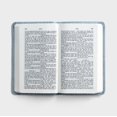 thumbnail image 4 of KJV Première Bible pour Bébé Garçon, 4 of 5