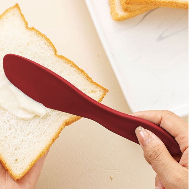 Cake Scraper, EDHITNR Flexible Plastic Spatula Tool, Multipurpose Kitchen Baking Scraper Non-SKidGrip for Frosting Dressing Pudding, Red