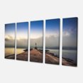 thumbnail image 2 of Phare sur la Côte et le Ciel Nuageux - Tableau Moderne sur Toile, 2 of 3