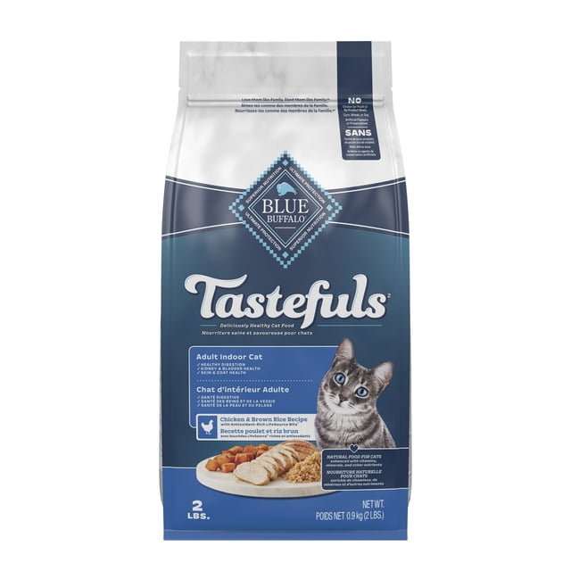 Blue Buffalo Tastefuls Chicken and Brown Rice Adult Indoor Dry Cat Food 0.9kg