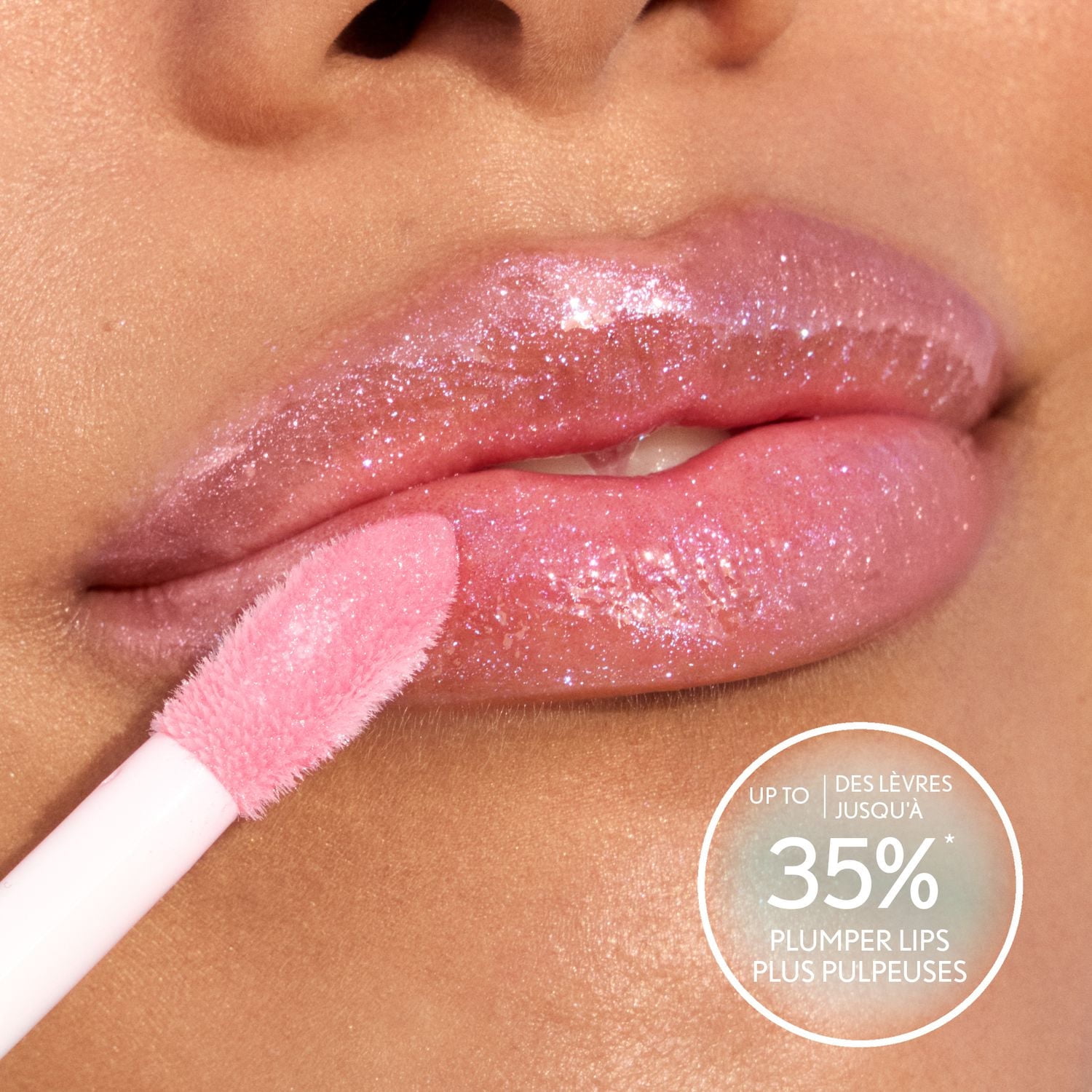 COVERGIRL Clean Fresh Yummy Gloss, Brillant repulpant, Brillant à lèvres, Végétalien, Repulpant et volumateur, Facile à appliquer, Saveur menthe