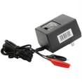 thumbnail image 1 of Upgi D1724 Chargeur de Batterie au Plomb Scellé - 6V/12V Commutable Simple - Scène avec Pinces Crocodiles, 1 of 2