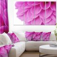 thumbnail image 1 of Pétales de Fleurs Abstraits Violets Doux - Impression sur Toile Florale, 1 of 3