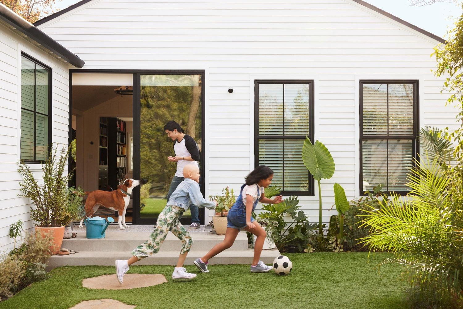 Google Nest Cam (Battery) Wire-Free Indoor/Outdoor Security Camera - White (2-Pack)