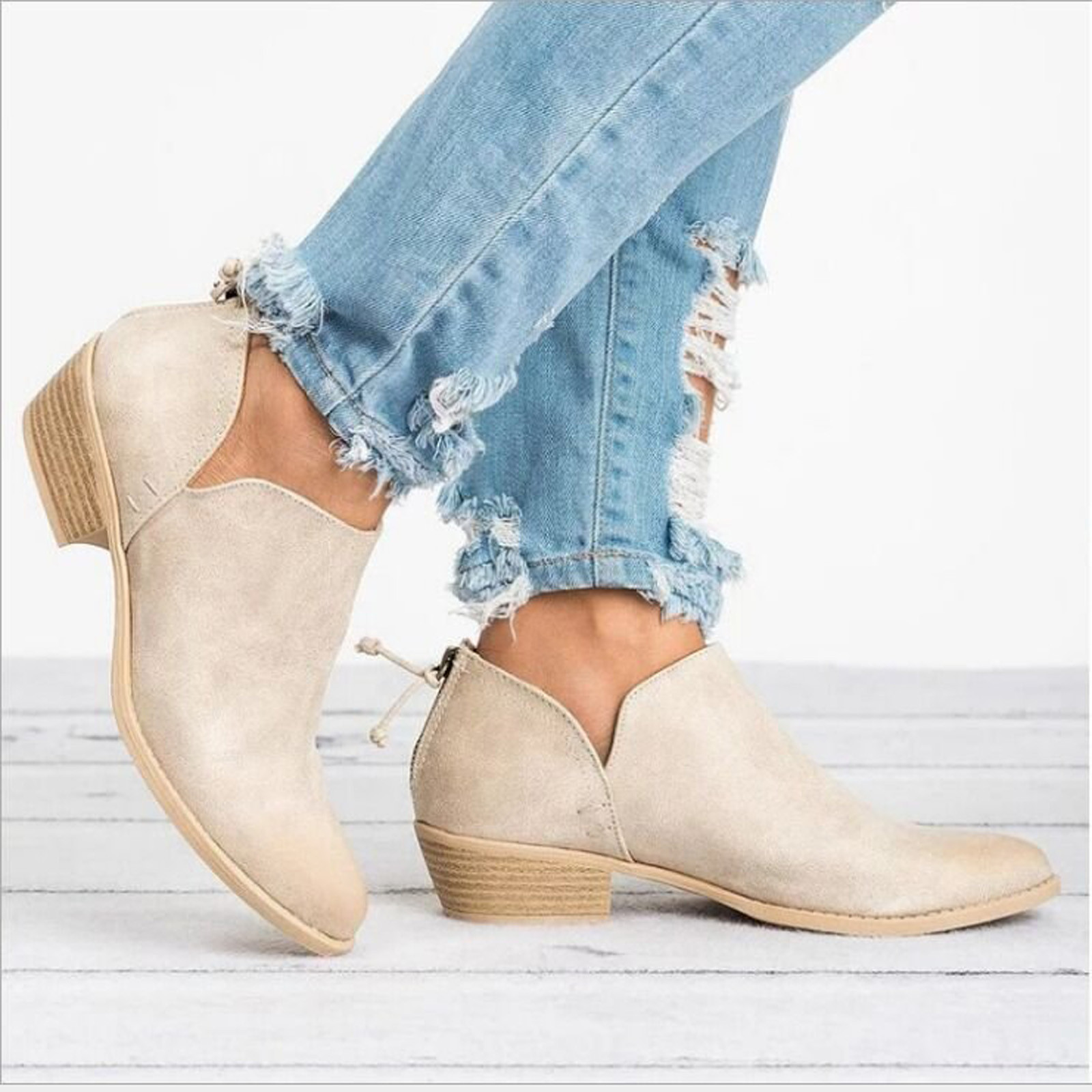 Bottines Rétro pour Femmes en Suède Court à Bout Pointu, Couleur Unie, Tige Courte, Talon Moyen