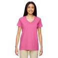 thumbnail image 1 of Gildan T-Shirt à Col en V pour Femmes en Coton Épais, 1 of 1
