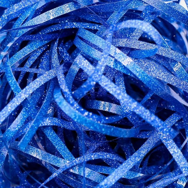 EIGTHTAIL Feildoo Shiny Paper Shred Box Filler for Gift Wrapping Packing 50g Glitter Raffia Paper Basket Filler Grass Stuffer for Easter Basket Filling A#Transparent White PR4579