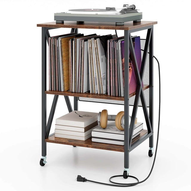 Costway Support pour Tourne-Disque Table de Rangement pour Disques Vinyles Fini Café, Doté d'Un Cadre Robuste en Bois d'Ingénierie et Métal. le Support Comprend un Dessus Spacieux pour Tourne-Disque, Quatre Compartiments de Rangement Pouvant Contenir jusqu'à 250 Disques Vinyles, et une Tablette Inférieure pour Rangement Supplémentaire. Équipé d'Une station de Recharge d'Alimentation Intégrée Offrant Deux Prises, Deux ports USB et un port Type‐C, avec un Cordon d'Alimentation de 4,8 Pi. le Support Comprend Quatre Roulettes Pivotantes, Deux d'Entre-elles Verrouillables, pour une Mobilité