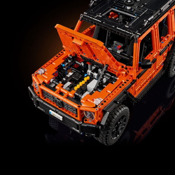 LEGO Technic Mercedes-Benz G 500 PROFESSIONAL Line Car Building LEGO Technic Mercedes-Benz G 500 PROFESSIONAL Line Car Building