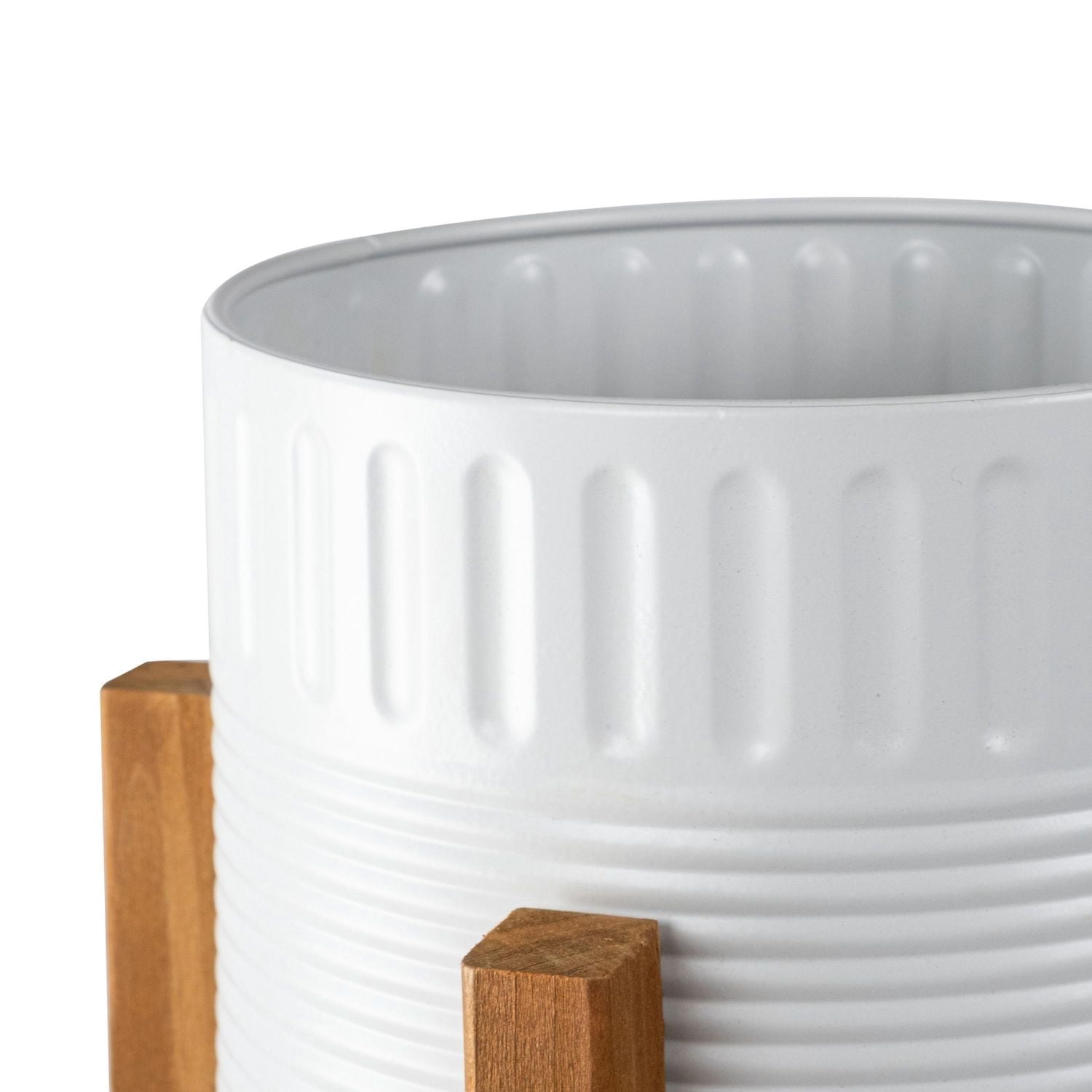 Mainstays Indoor Metal White Round Planters with Wood Stand 14.2"H