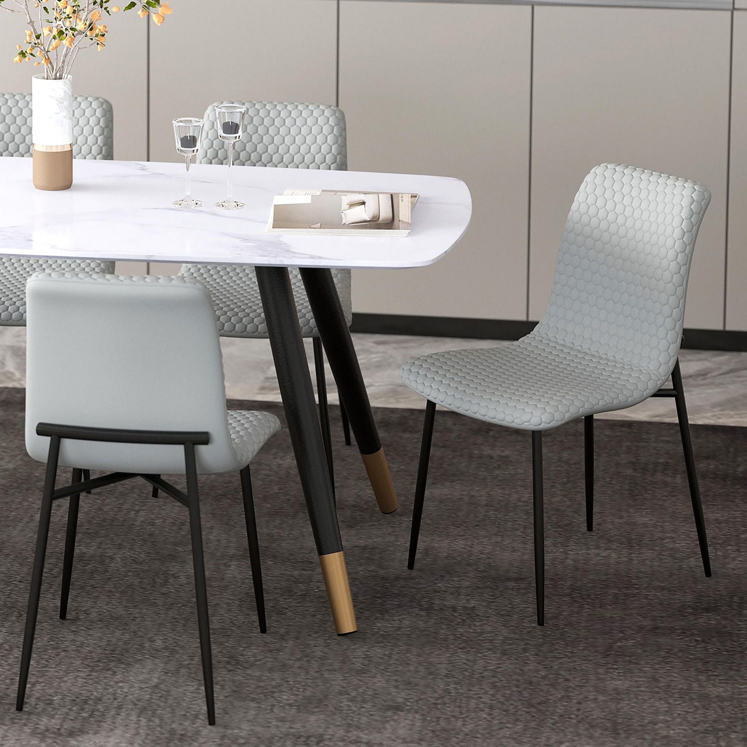 Chaise contemporaine de salle à manger en similicuir et en métal, ensemble de 2 – gris pâle et noir