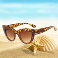 thumbnail image 3 of Bangcool Lunettes de Soleil pour Femmes Rétro Protection Lunettes de Soleil Vintage Lunettes de Soleil, 3 of 10
