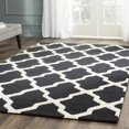 thumbnail image 1 of Safavieh Cambridge Liam Tapis Géométrique, 1 of 3