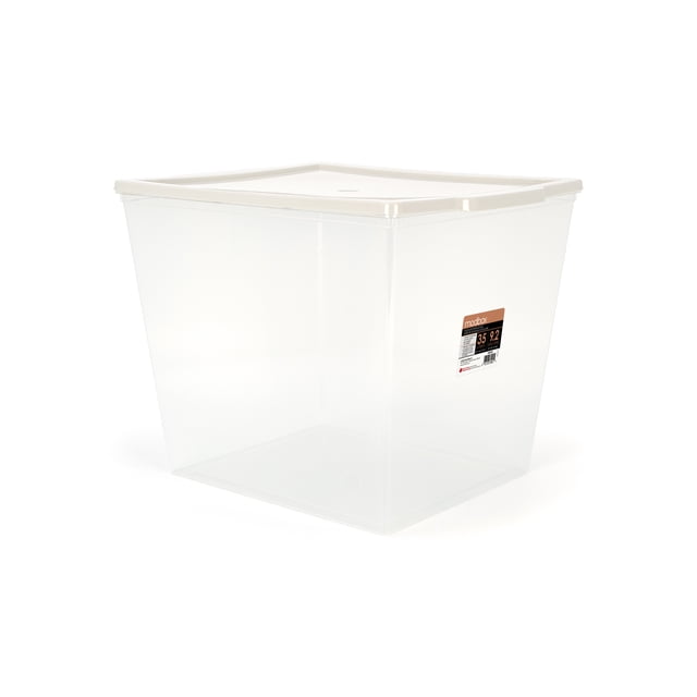 ModBoxTM 35 L (9,2 gal US), Modular Series - Contenant de Rangement Gris Froid et Transparent avec Corps en Polypropylène Transparent et Couvercle Gris Froid à Encliqueter, Vue 3/4. Conçu pour l'Empilage Modulaire et le Rangement en Profondeur, Idéal pour Organiser les Garde-Robes, Armoires Ou Bureaux.