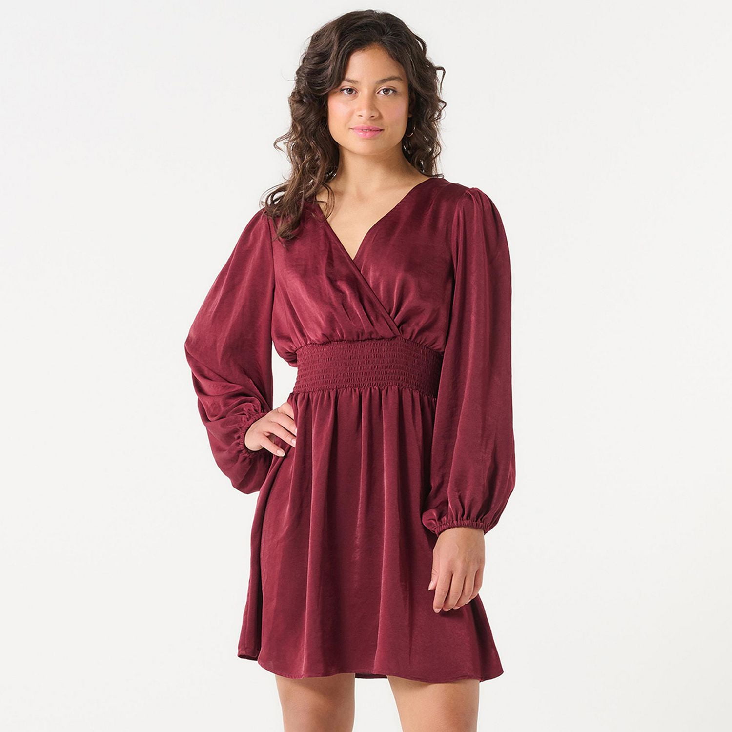 DV Robe croisée en satin