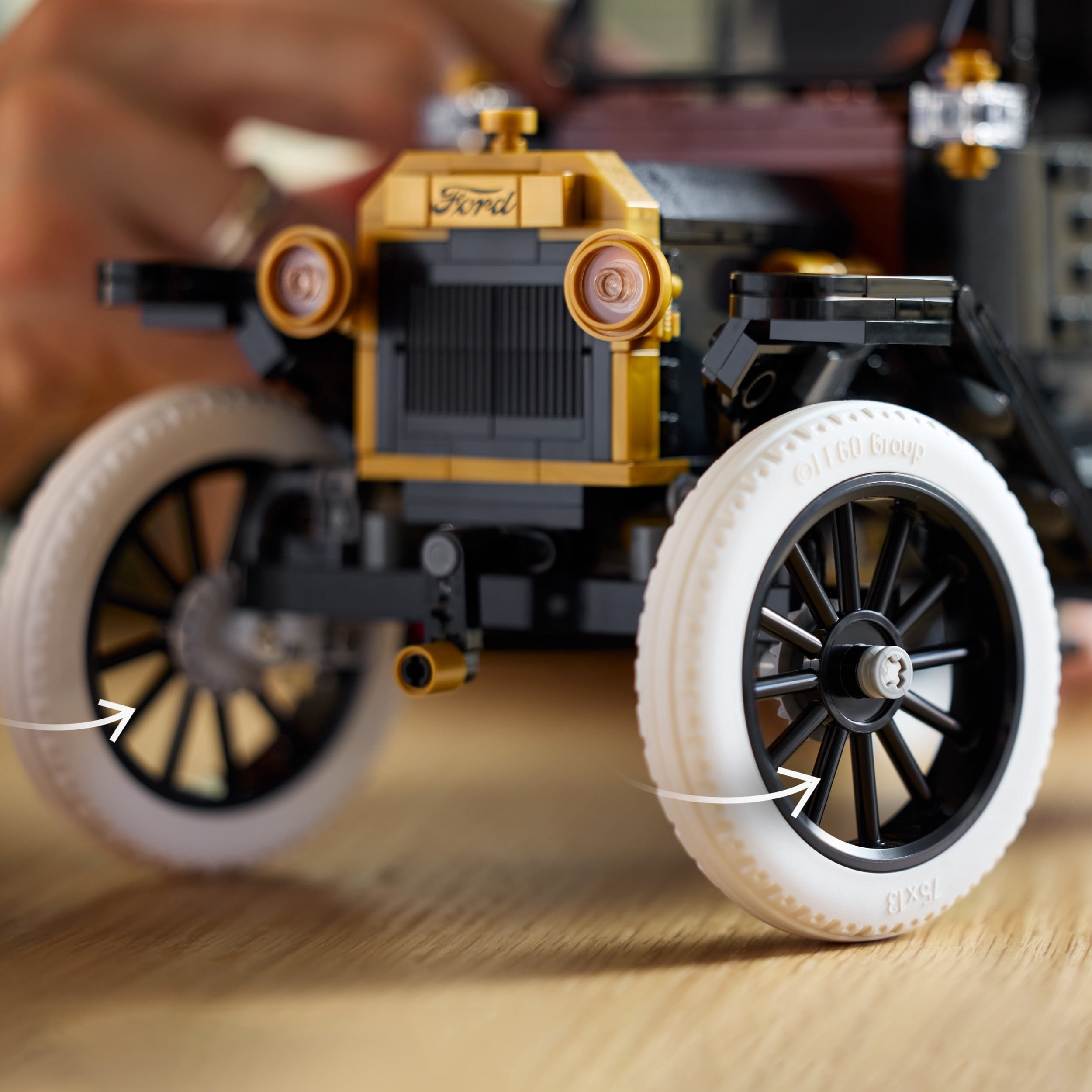 LEGO Icons Ford Model T, Ensemble de Modèle de Voiture 11376