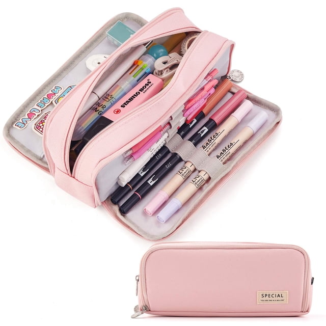 Trousse à Crayons Grande Capacité, Pochette à 3 Compartiments, Sac à Stylos pour l'École, Adolescente, Garçon, Homme, de Couleur Rose Douce. l'Étui Présente Trois Compartiments Zippés, Offrant un Rangement Organisé pour jusqu'à 50 Stylos Ou Crayons, notes Autocollantes et Autres Articles de Papeterie. Fabriqué en Matériau Léger et durable avec des Poignées à Fermeture Éclair en Métal Robustes pour une Manipulation Facile. l'Image Montre l'Étui Ouvert, Révélant des Stylos, des Marqueurs et de Petits Accessoires Bien Arrangés, Ainsi Qu'une Vue Fermée Mettant en Valeur Sa