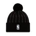 thumbnail image 2 of Ensemble des Fêtes pour Hommes Toronto Raptors NBA Authentics City Series, Tuque en Tricot à Pompon à Rayures Noires, 2 of 2