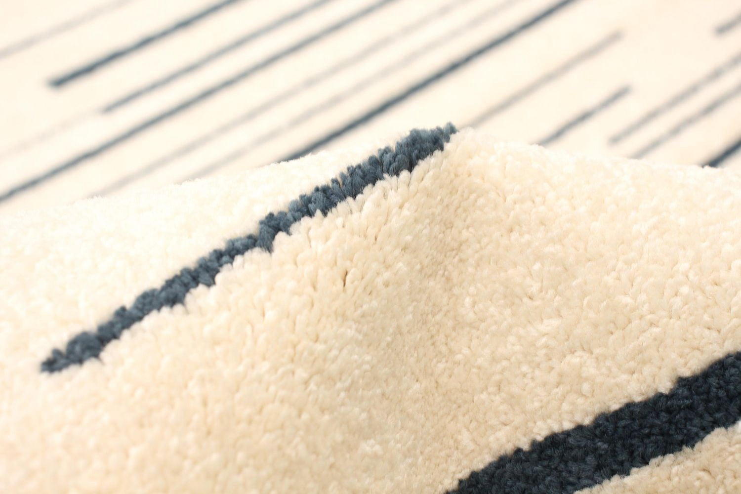 ECARPET Striped Area Rug, Minimalist Style Modern Carpet Fika Collection