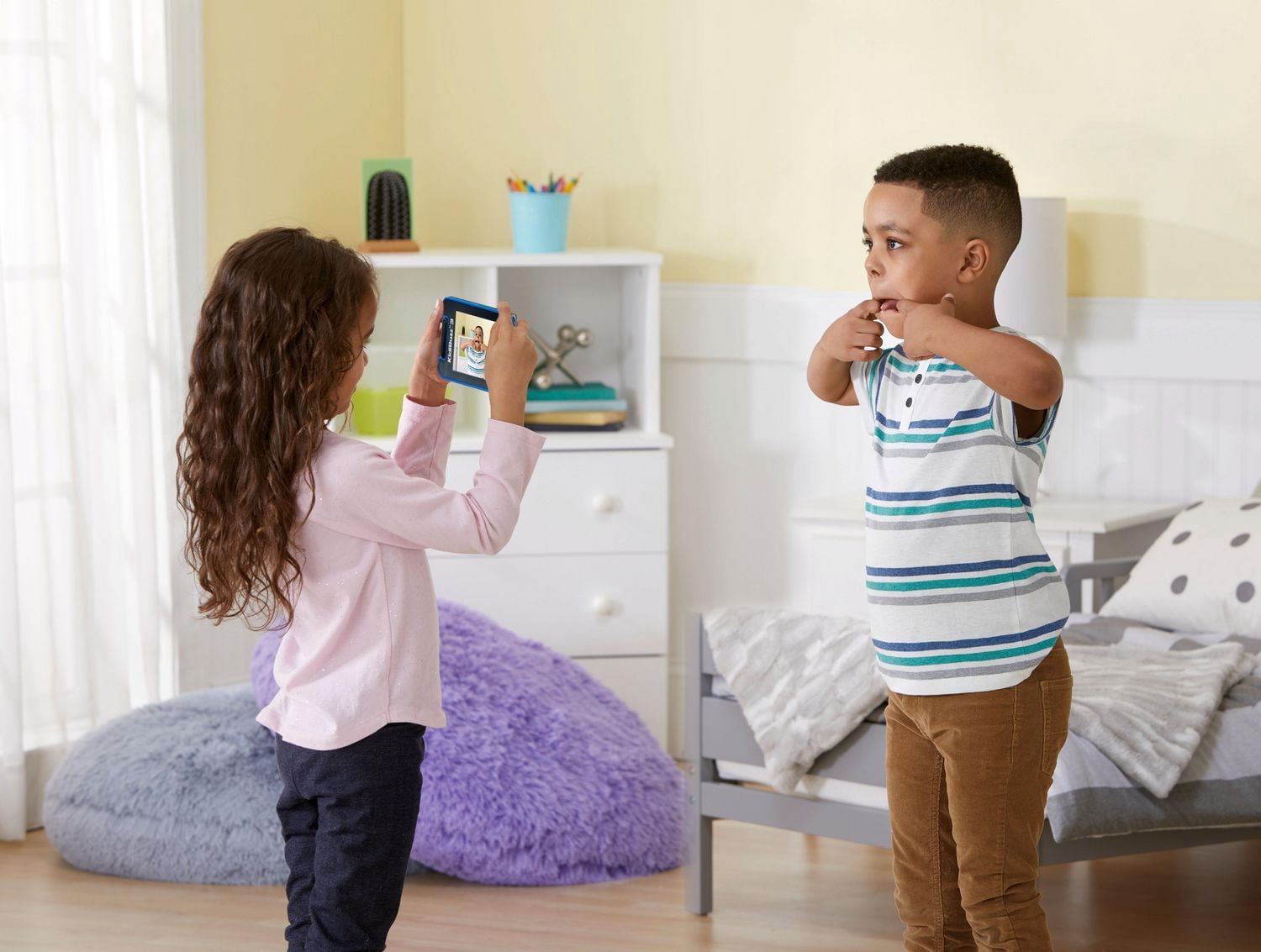 VTech KidiBuzz 3 - Téléphones portables pour enfants, Version anglaise