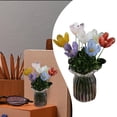 thumbnail image 1 of Ornement de Bureau Élégant et Réaliste à Motif Floral pour la Maison et l'Aménagement de Table, 1 of 6