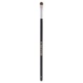 thumbnail image 2 of Brosse à Paupières Courte Plate - 18 par Make-Up Studio pour Femmes 1 Pce Brosse, 2 of 2